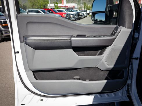 Used 2024 Ford F350 XLT w/ FX4 Off-Road Package AWD/4WD image 15