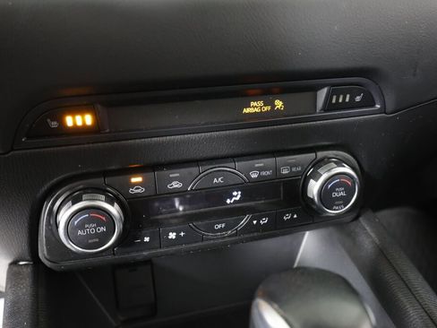 Used 2017 MAZDA CX-5 Touring w/ Preferred Equipment Package image 36