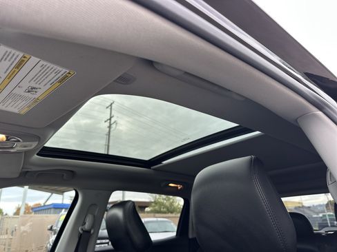 Used 2022 Jeep Compass Trailhawk w/ Trailhawk Elite Group image 16