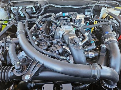 New 2025 Ford Bronco Badlands image 17