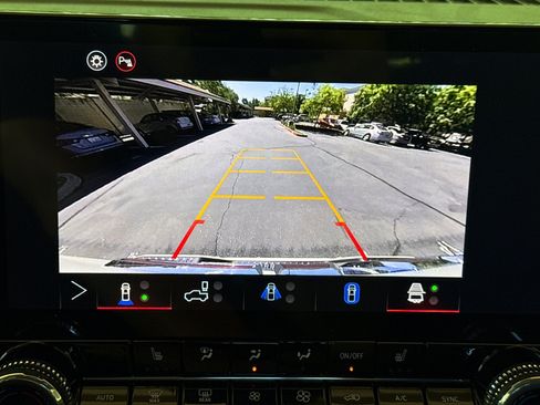 New 2026 GMC Canyon Elevation w/ Convenience Package RWD image 20