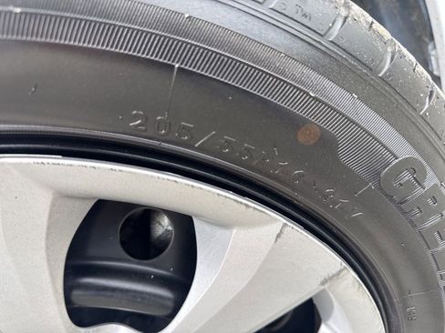 Used 2024 Toyota Corolla LE image 29