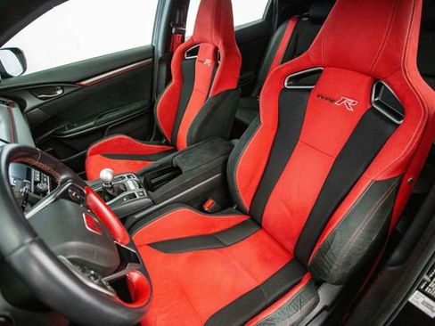 Used 2019 Honda Civic Type R image 19