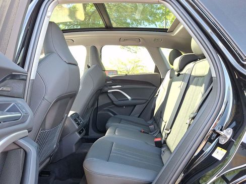 New 2026 Audi Q5 Premium Plus image 8