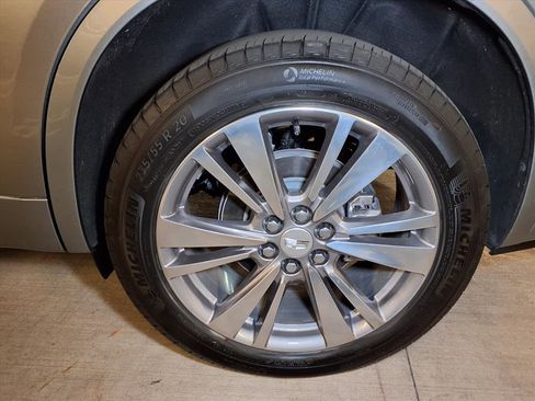 Certified 2025 Cadillac XT6 Premium Luxury image 20