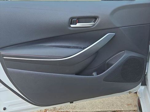 Certified 2025 Toyota Corolla SE image 12