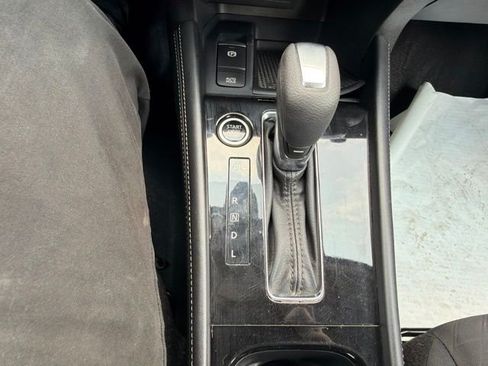 Used 2023 Nissan Kicks SV FWD image 18