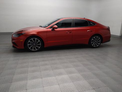 Used 2020 Hyundai Sonata Limited FWD image 2