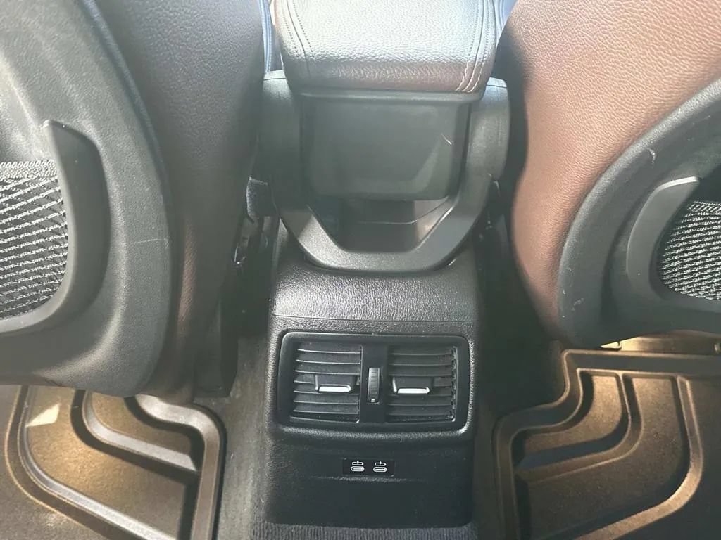 Used 2020 BMW X1 sDrive28i w/ Premium Package FWD image 17