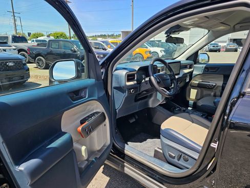 New 2026 Ford Maverick Lariat AWD/4WD image 14
