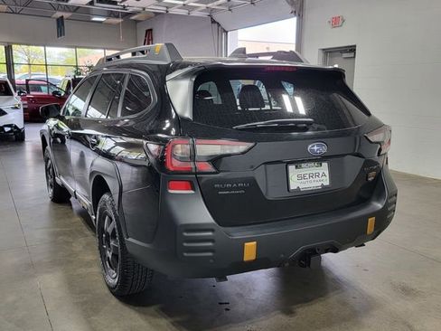 Certified 2025 Subaru Outback Wilderness AWD/4WD image 7