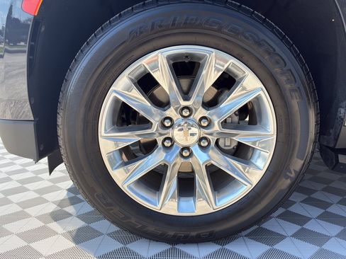 Used 2023 Chevrolet Tahoe Premier RWD image 13