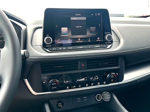 New 2026 Nissan Rogue SV w/ Cold Weather Package image 21