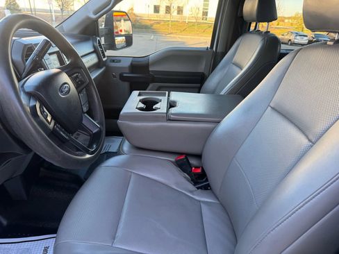 Used 2020 Ford F250 XL w/ Power Equipment Group AWD/4WD image 3