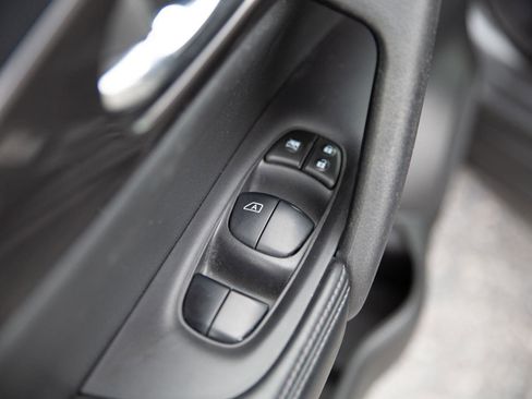 Used 2019 Nissan Rogue S w/ Special Edition Package image 19