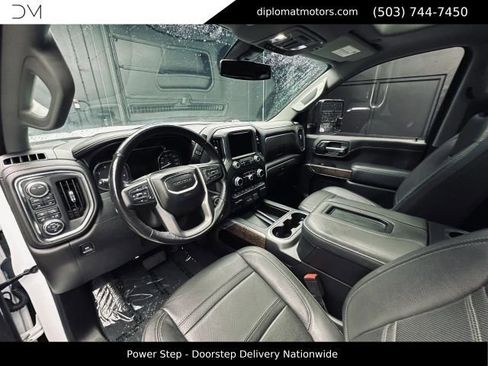 Used 2022 GMC Sierra 3500 Denali AWD/4WD image 17