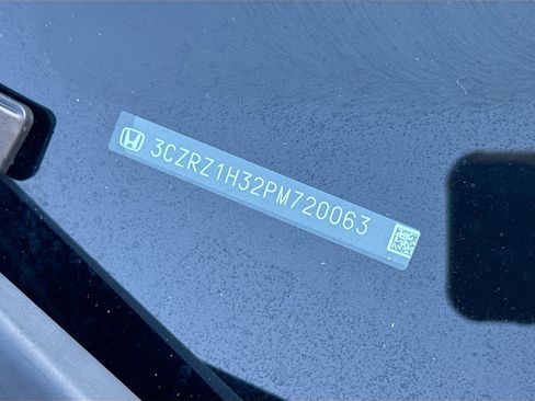 Used 2023 Honda HR-V LX image 36