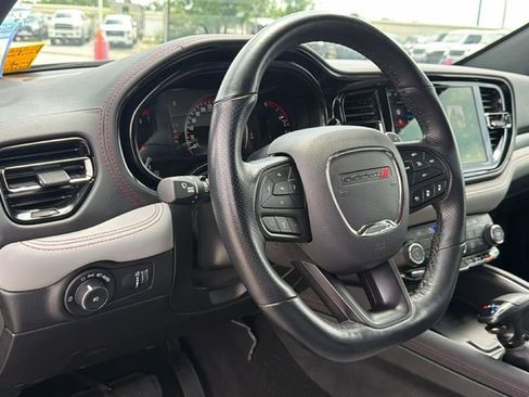 Used 2023 Dodge Durango GT RWD image 17