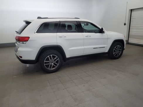 Used 2019 Jeep Grand Cherokee Laredo w/ 18" Wheel & 8.4" Radio Group image 10