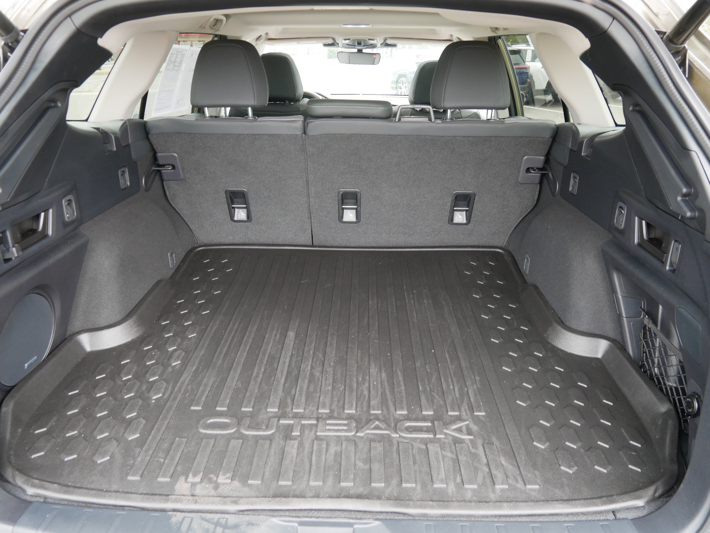 Certified 2025 Subaru Outback Onyx Edition AWD/4WD image 18