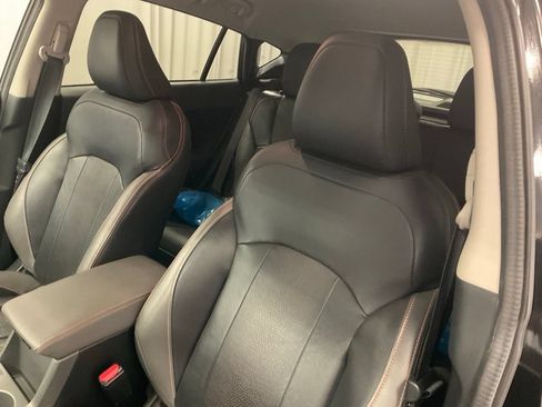 Used 2024 Subaru Crosstrek 2.5i Limited w/ Crosstrek Mirror Package AWD/4WD image 10