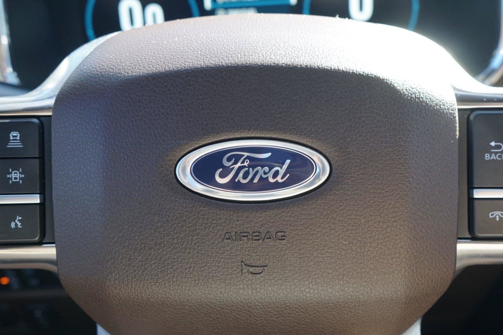 Used 2022 Ford F150 King Ranch w/ Equipment Group 601A High AWD/4WD image 13