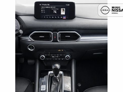 Used 2019 MAZDA CX-5 Touring FWD image 9