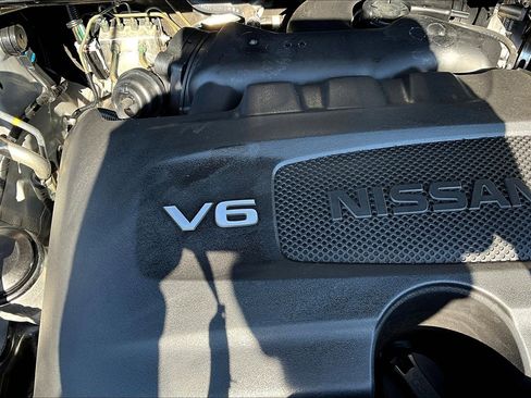 Used 2022 Nissan Pathfinder Platinum w/ Cargo Package image 35