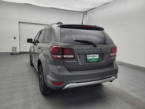 Used 2020 Dodge Journey Crossroad w/ Popular Equipment Group FWD image 6