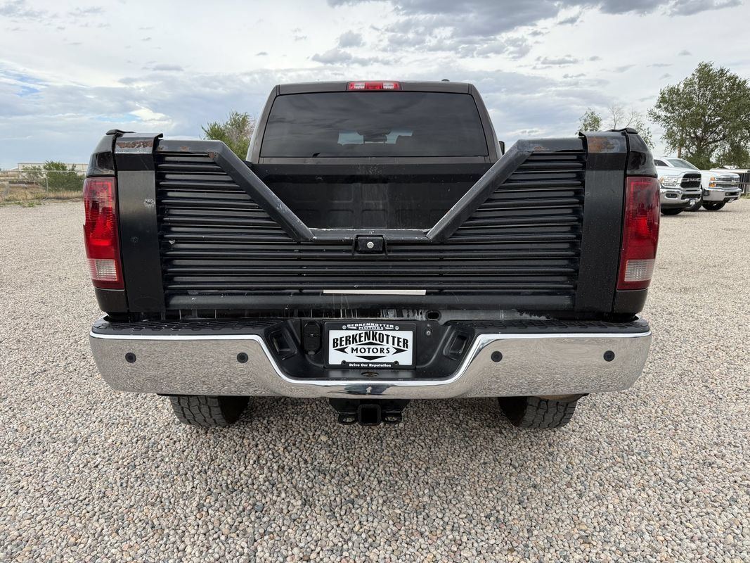 Used 2011 RAM 3500 SLT w/ Luxury Group AWD/4WD image 9