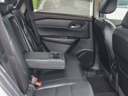 Used 2022 Nissan Rogue SL w/ SL Premium Package AWD/4WD image 24