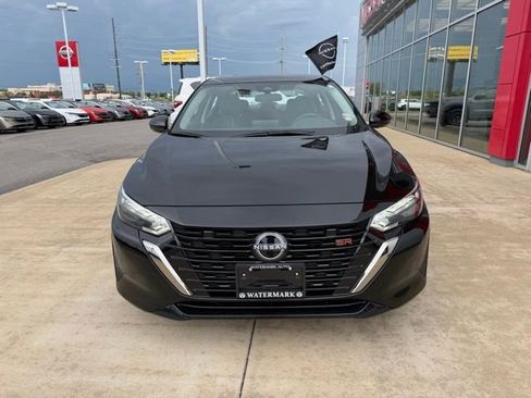 Certified 2025 Nissan Sentra SR image 8