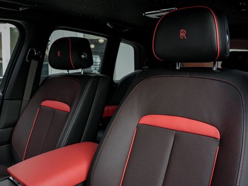 New 2026 Rolls-Royce Cullinan image 21