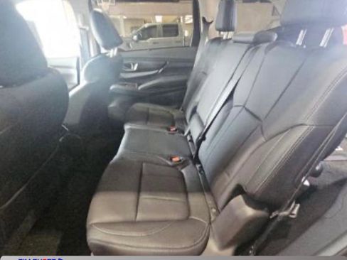 Used 2024 Subaru Ascent Limited w/ Popular Package #2 image 5