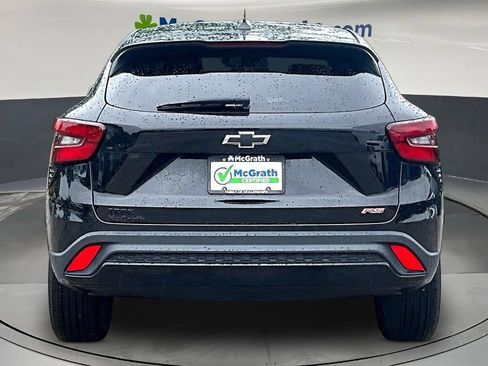 Used 2024 Chevrolet Trax RS w/ Driver Confidence Package FWD image 6