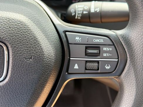 Used 2023 Honda Accord LX image 14