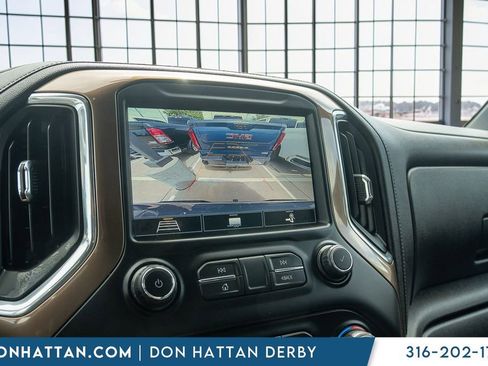Used 2020 Chevrolet Silverado 1500 High Country AWD/4WD image 8