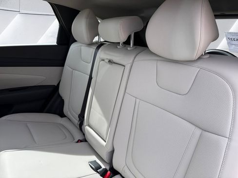 Used 2025 Hyundai Tucson SEL image 18