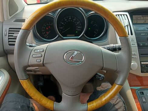 Used 2005 Lexus RX 330 FWD image 17