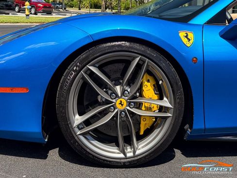 Used 2017 Ferrari 488 Spider image 46