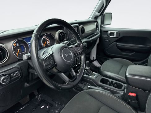 Used 2020 Jeep Wrangler Unlimited Sport AWD/4WD image 10