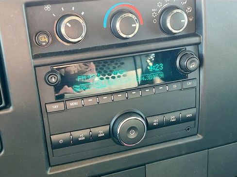 Used 2024 GMC Savana 2500 w/ Driver Convenience Package image 16