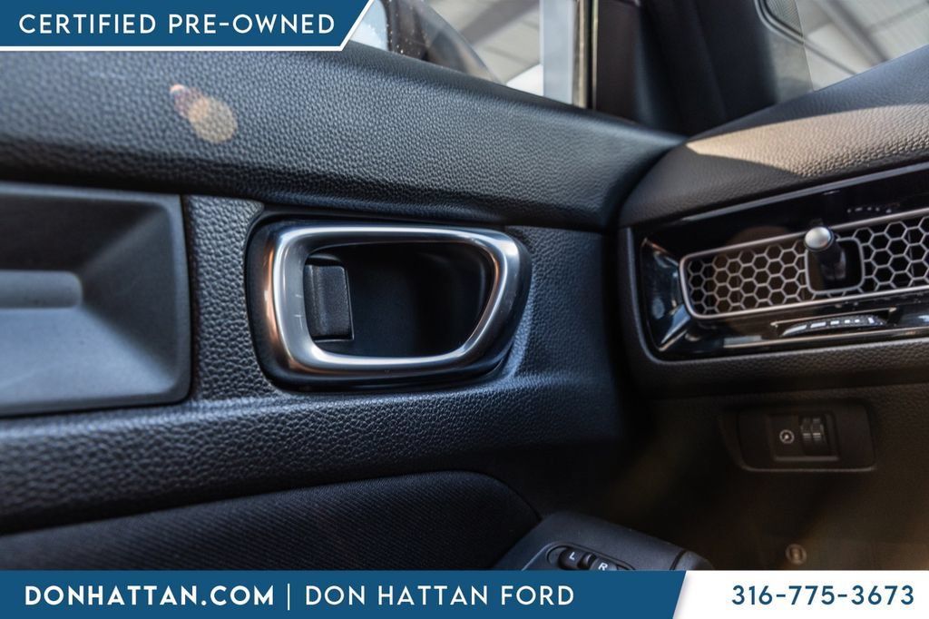 Used 2023 Honda Civic Sport image 11