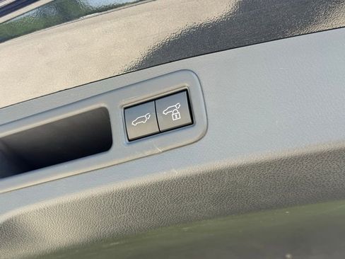 Used 2023 Lexus RX 350 Premium w/ Accessory Package AWD/4WD image 16