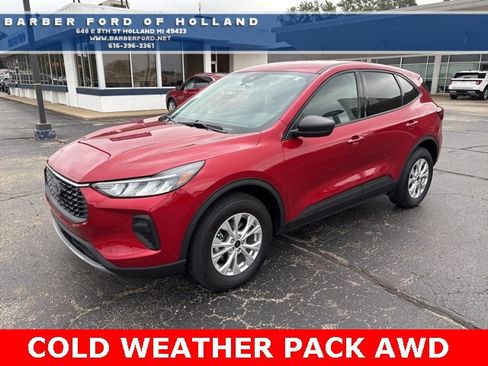 Used 2025 Ford Escape Active w/ Cold Weather Package image 1