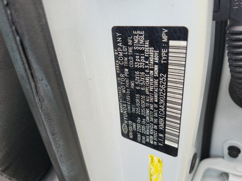 Used 2019 Hyundai Kona SE AWD/4WD image 23