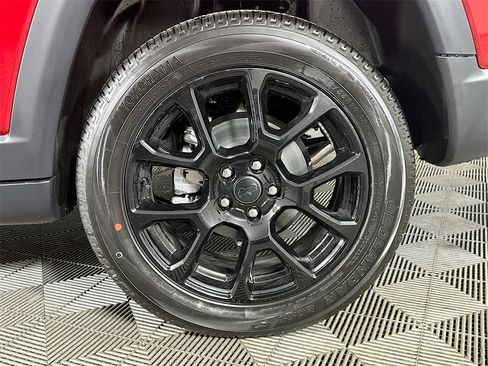 New 2026 Jeep Compass Latitude image 17