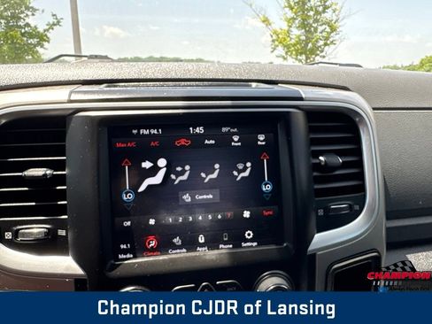 Used 2019 RAM 1500 Warlock AWD/4WD image 22