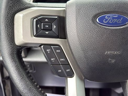 Used 2015 Ford F150 Lariat w/ Equipment Group 502A Luxury image 15