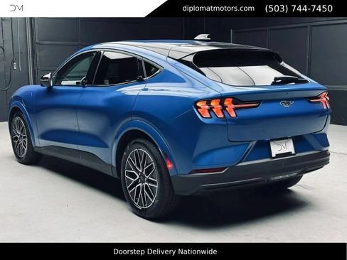 Used 2026 Ford Mustang Mach-E Premium AWD/4WD image 5